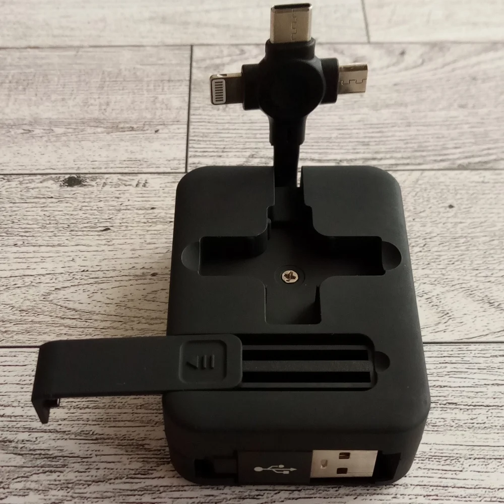 USB 3 IN 1 RETRACTABLE PHONE DATA CHARGING CABLE